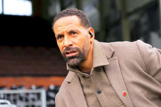 Drama lui Rio Ferdinand: „Durerile mă obligă să folosesc scaunul cu rotile”