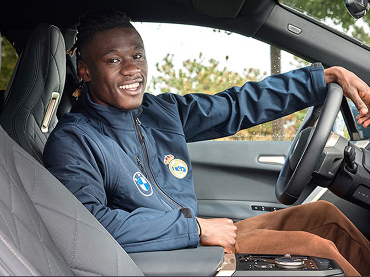 BMW vinde mașinile folosite de jucătorii lui Real Madrid