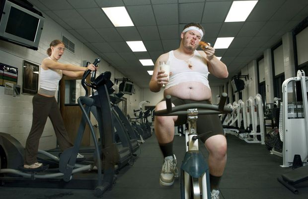 De ce nu slăbeşti doar făcând exerciţii fizice? » Raportul îngrijorător publicat de oamenii de ştiinţă. Avertismentul lor și care este soluția