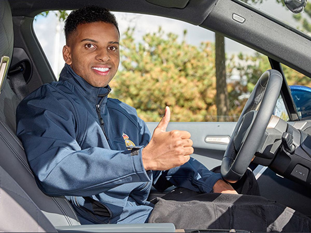 BMW vinde mașinile folosite de jucătorii lui Real Madrid » Cât costă bolizii cu care au mers Vinicius, Modric și Kroos