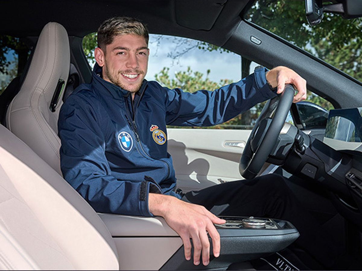 BMW vinde mașinile folosite de jucătorii lui Real Madrid » Cât costă bolizii cu care au mers Vinicius, Modric și Kroos