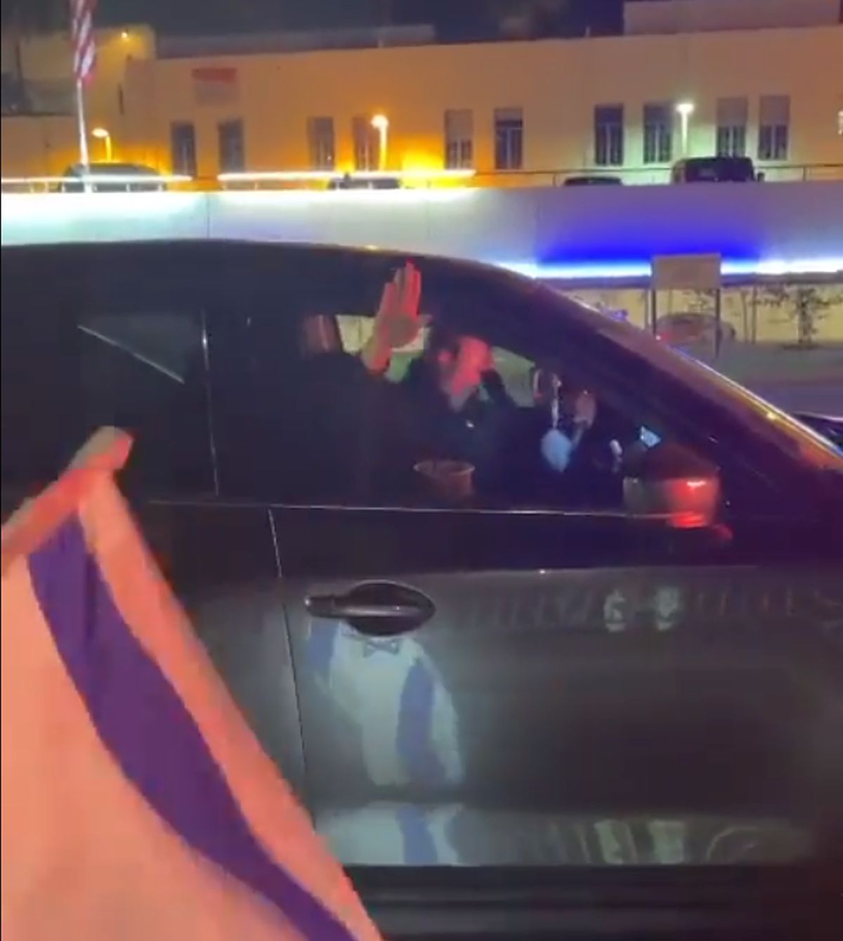 Gest șocant la o demonstrație pro-Israel în Los Angeles » O fostă jucătoare a oprit și a făcut salutul nazist