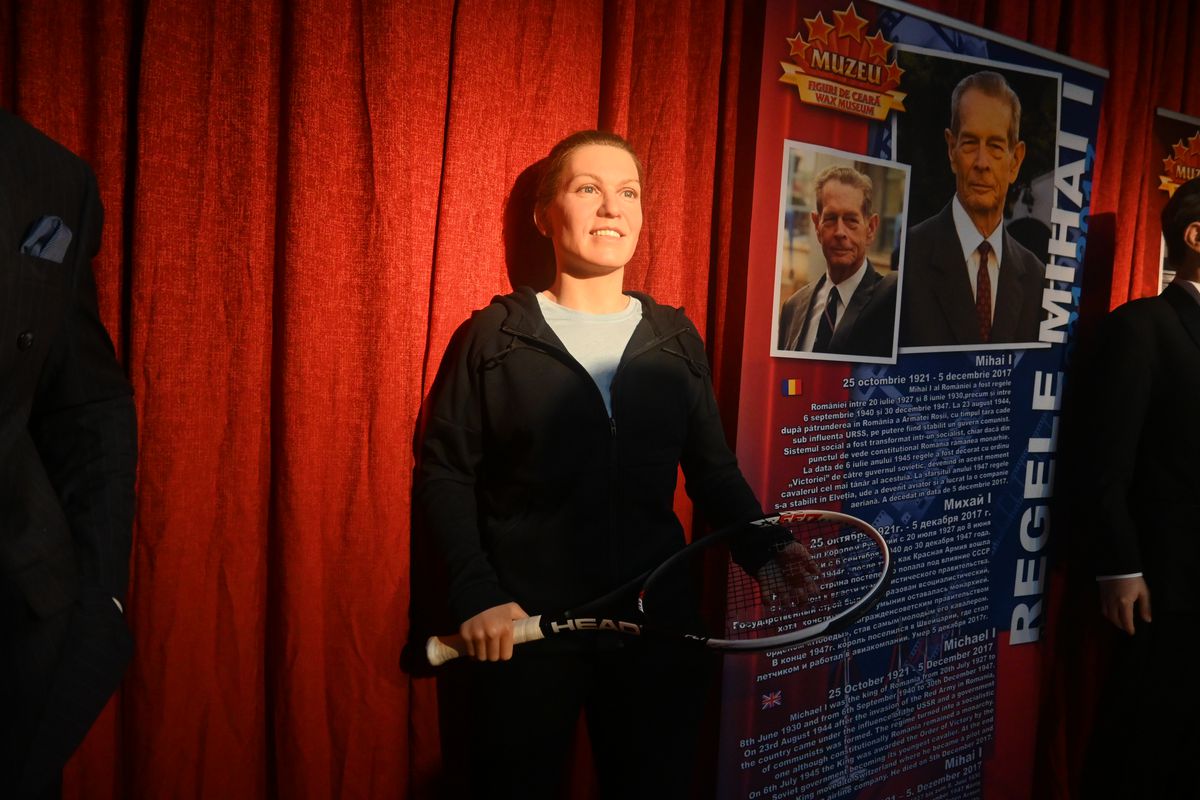 GSP a vizitat Muzeul de Ceară din București » Lucrările stârnesc discuții aprinse: figura lui Țiriac le-a ieșit, dar ce se întâmplă cu Hagi și Halep?!