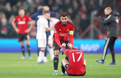 Fiori în Manchester » 3 statistici uluitoare și un precedent sumbru: se repetă „cutremurul” de acum 50 de ani?