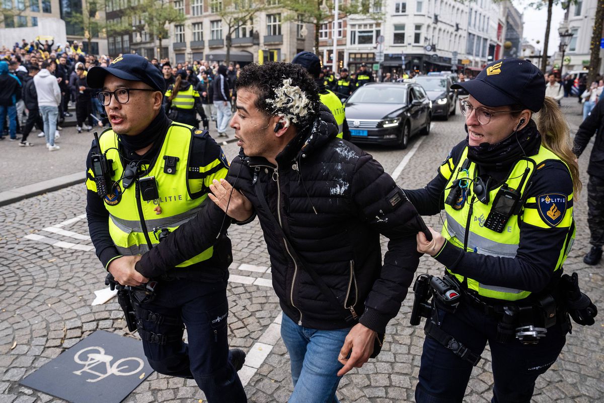 Incidente la Amsterdam cu fanii israelieni