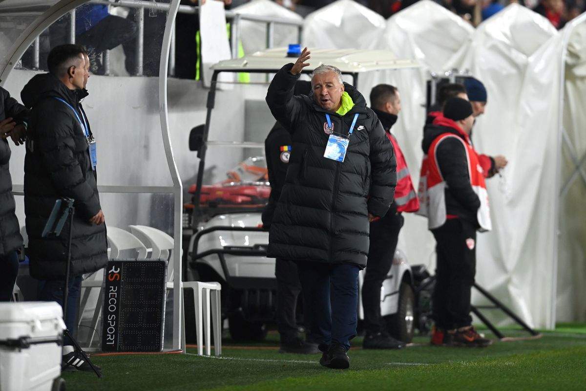 Fostul oficial al „câinilor” sesizează „o anomalie statistică” la Dinamo: „Dar când n-o să mai intre?”