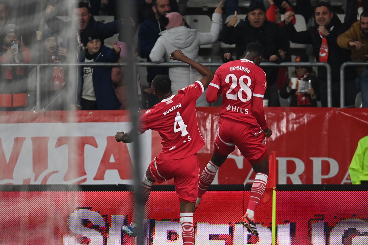 Fostul oficial al „câinilor” sesizează „o anomalie statistică” la Dinamo: „Dar când n-o să mai intre?”