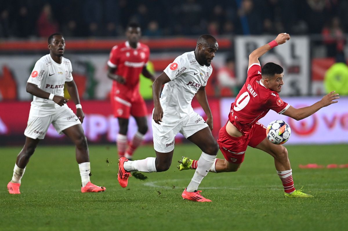 Fostul oficial al „câinilor” sesizează „o anomalie statistică” la Dinamo: „Dar când n-o să mai intre?”