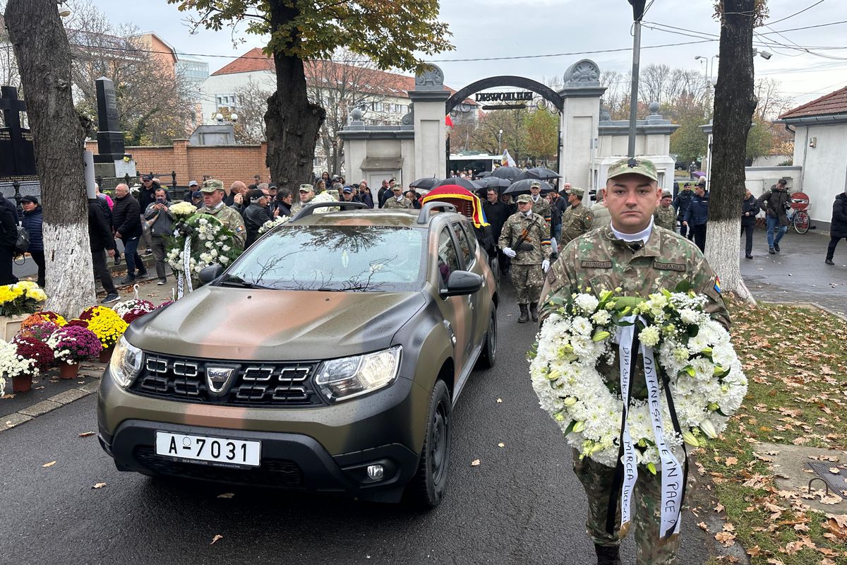 Înmormântare Emeric Ienei