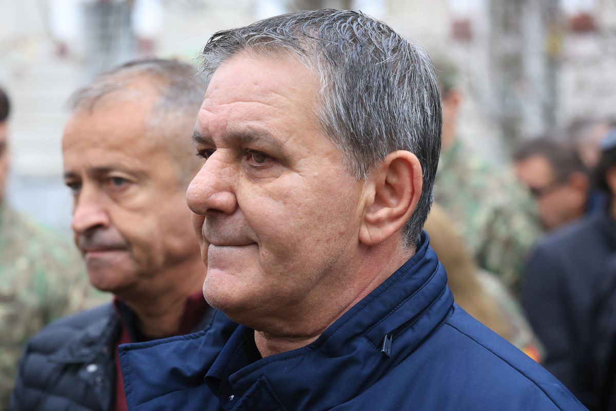 Personalități prezente la înmormântarea lui Emeric Ienei  // FOTO: GSP.ro