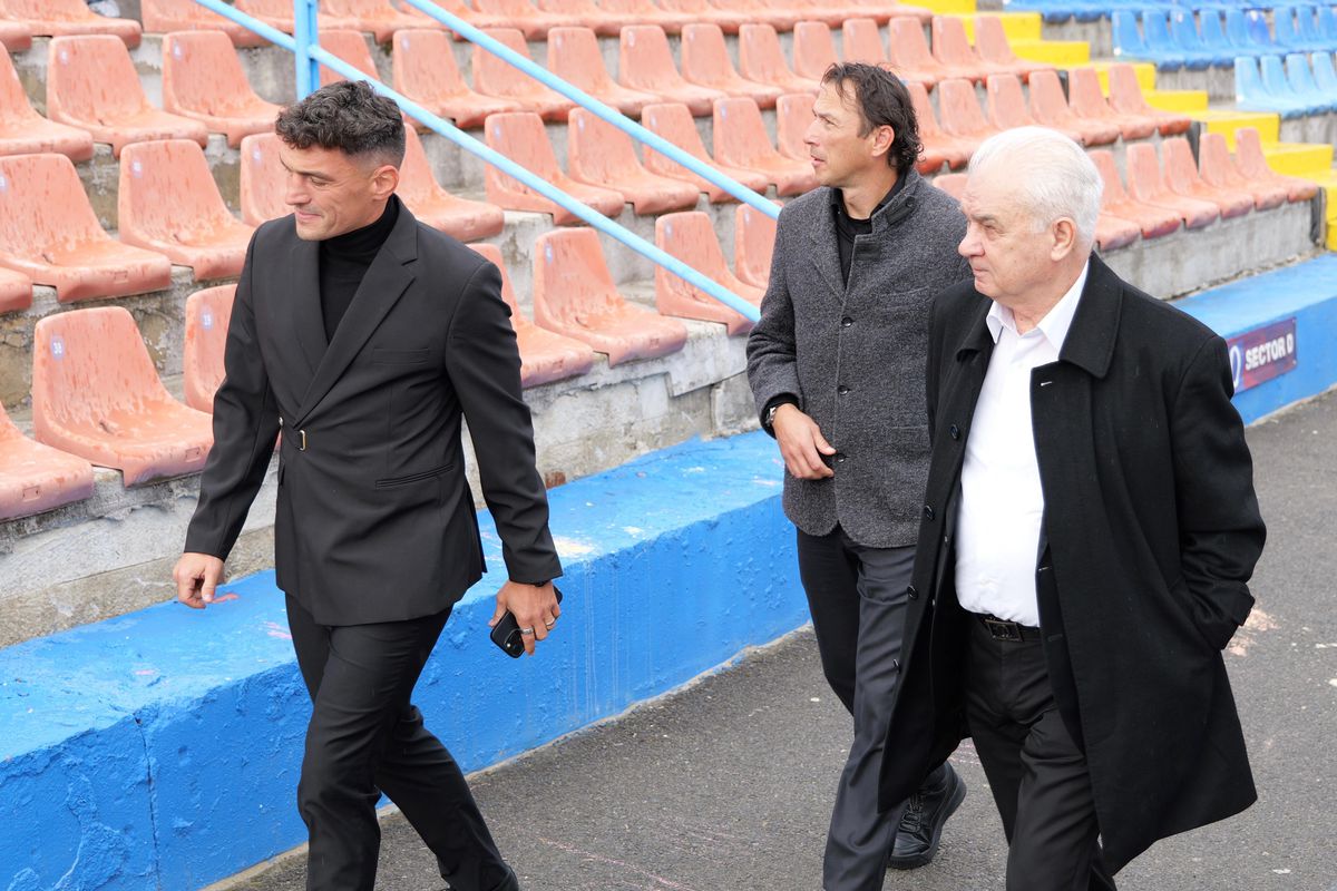 Oradea și-a cinstit legenda » Stadionul a vibrat în memoria lui Emeric Ienei, la meciul Bihorului din Liga 2