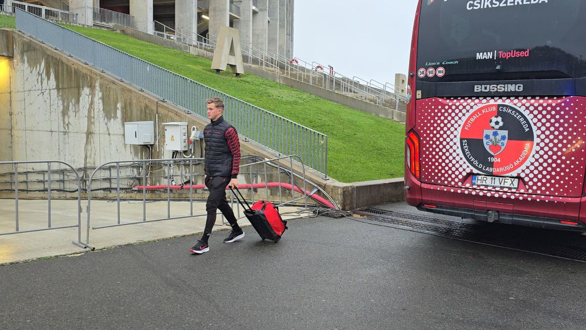 Imagini înainte de Dinamo - Csikszereda