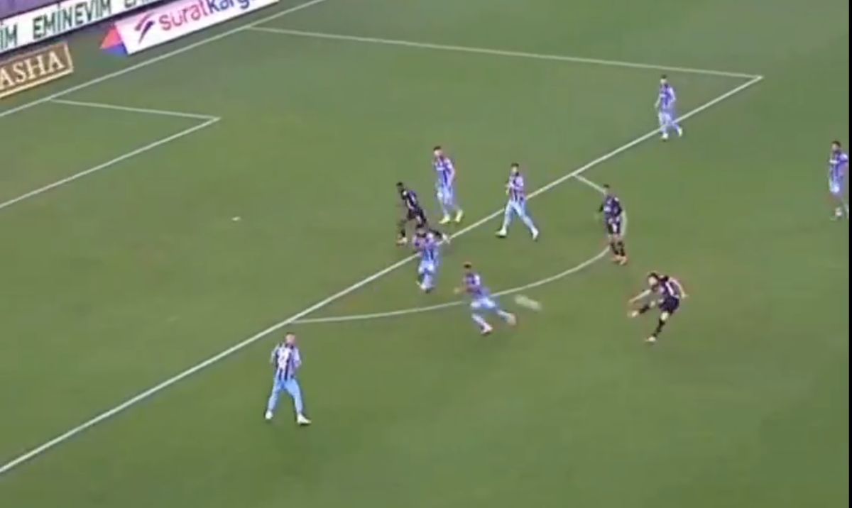 Ianis Hagi, GOL de la 25 de metri! L-a lăsat spectator pe Andre Onana