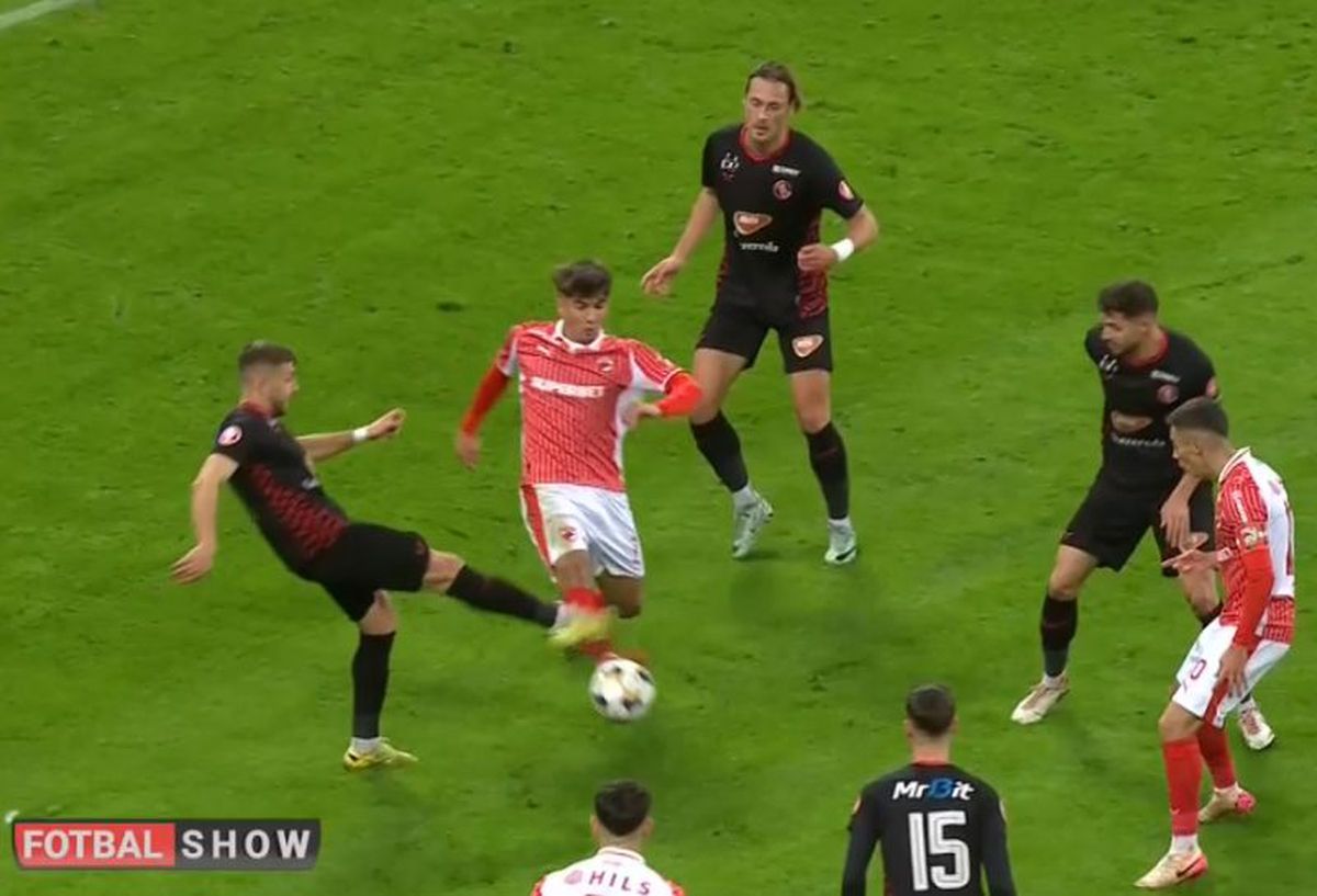 A venit verdictul lui Vassaras: gafă MAJORĂ de arbitraj la Dinamo - Csikszereda