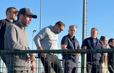 Agresorul de la Craiova U17 – Rapid U17 explică răfuiala părinților: „Regret, dar și-a căutat-o!” + Victima: „Am fractură de mandibulă!” »  Fiul, în pericol să fie dat afară de clubul giuleștean