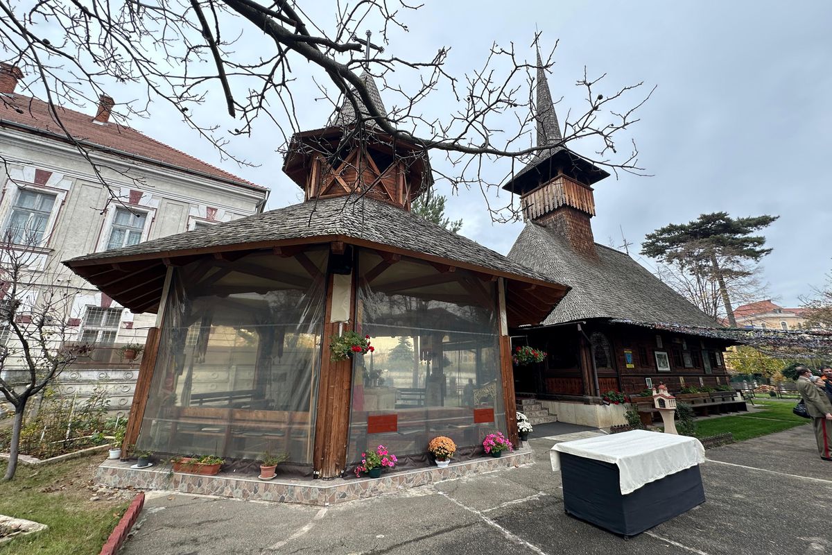 Înmormântare Emeric Ienei