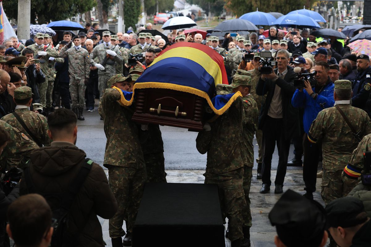 Emeric Ienei a fost înmormântat la Cimitirul „Rulikowski” // foto: GSP.ro