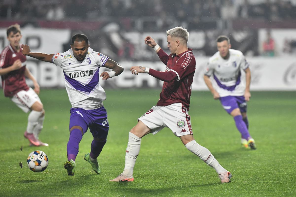 Rapid, lider chirurgical: două șuturi pe poartă, două goluri cu FC Argeș » Giuleștiul petrece: „Cine e pe primul loc?”