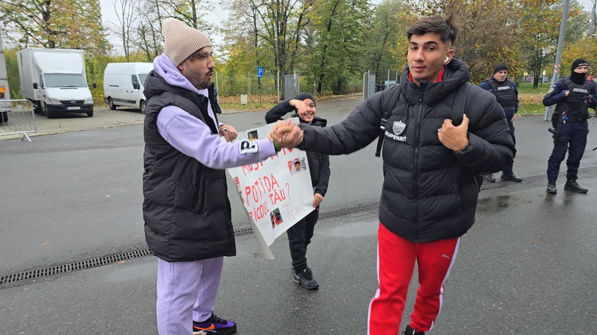 Imagini înainte de Dinamo - Csikszereda