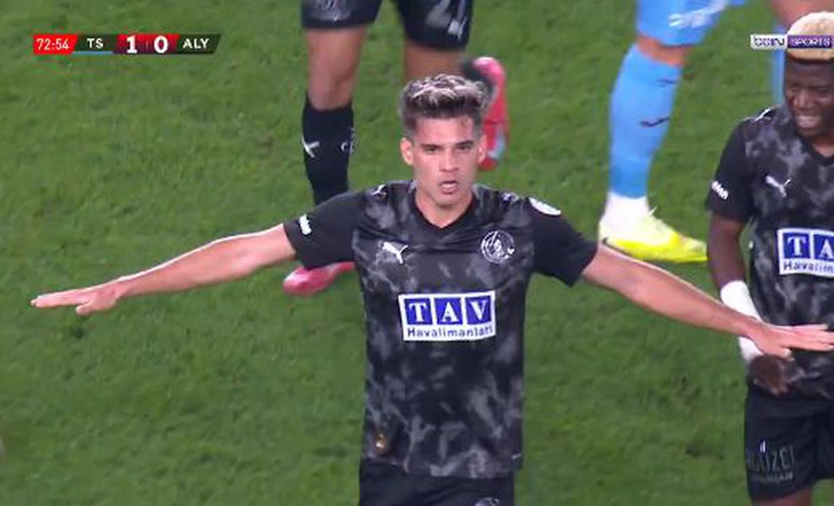 Ianis Hagi, GOL de la 25 de metri! L-a lăsat spectator pe Andre Onana