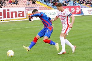 Liga 2 » Scene emoționante pe arena din Oradea, în ziua în care orașul își ia adio de la Emeric Ienei