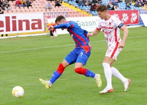 Liga 2 » Scene emoționante pe arena din Oradea, în ziua în care orașul își ia adio de la Emeric Ienei