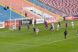 Liga 2 » Scene emoționante pe arena din Oradea, în ziua în care orașul își ia adio de la Emeric Ienei