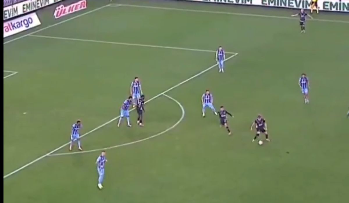 De unde a înscris Ianis Hagi în Trabzonspor - Alanyaspor