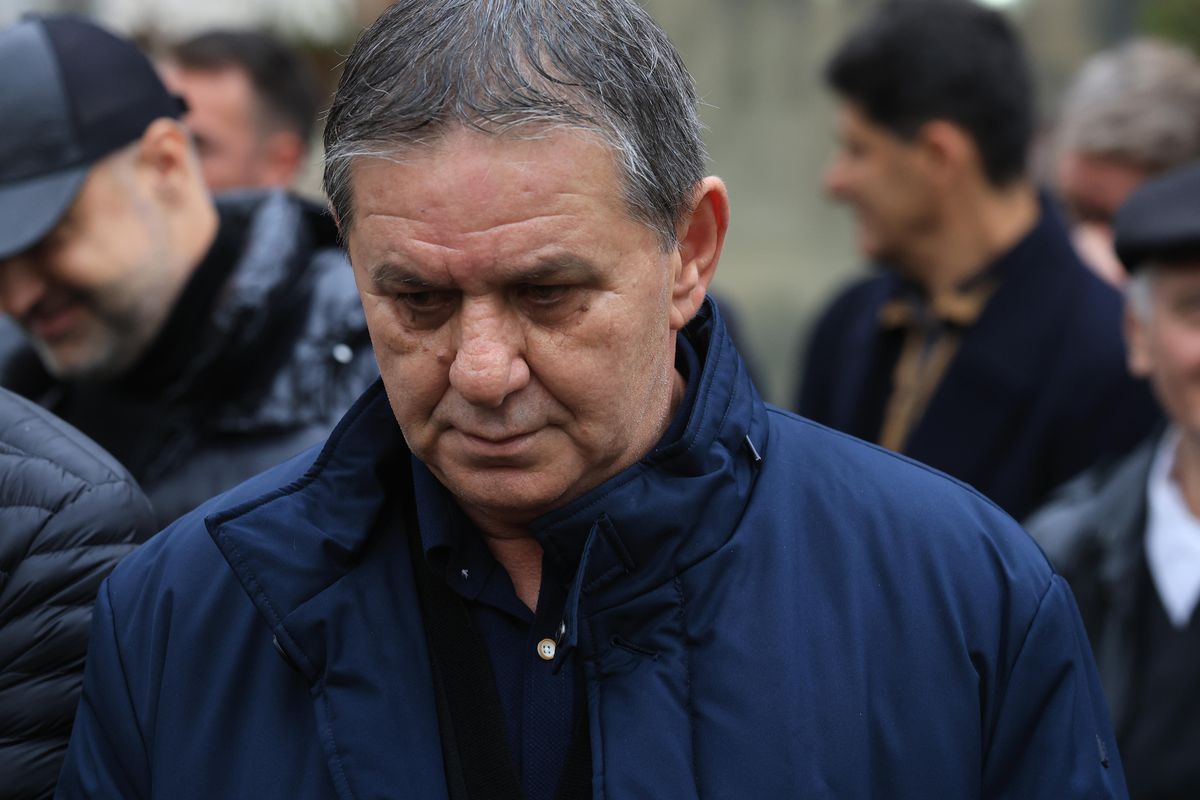 Personalități prezente la înmormântarea lui Emeric Ienei  // FOTO: GSP.ro