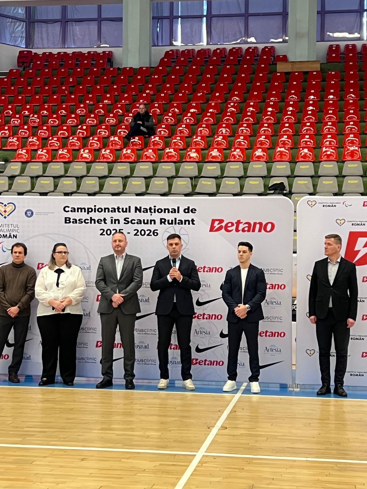 Ceremonia de deschidere a Campionatului Național de Baschet în Fotoliu Rulant