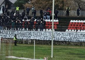 Peluza Sud Steaua a boicotat meciul de astăzi: „Chiar jucați fotbal și în ziua înmormântării?” + Unde s-au dus fanii
