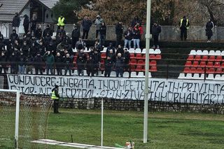 Peluza Sud Steaua a boicotat meciul de astăzi: „Chiar jucați fotbal și în ziua înmormântării?” + Unde s-au dus fanii