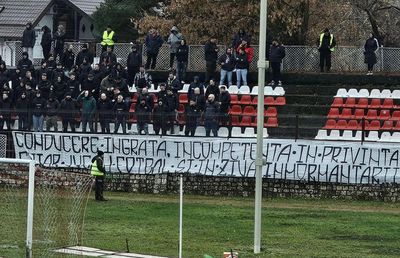 Peluza Sud Steaua a boicotat meciul de astăzi: „Chiar jucați fotbal și în ziua înmormântării?” + Unde s-au dus fanii