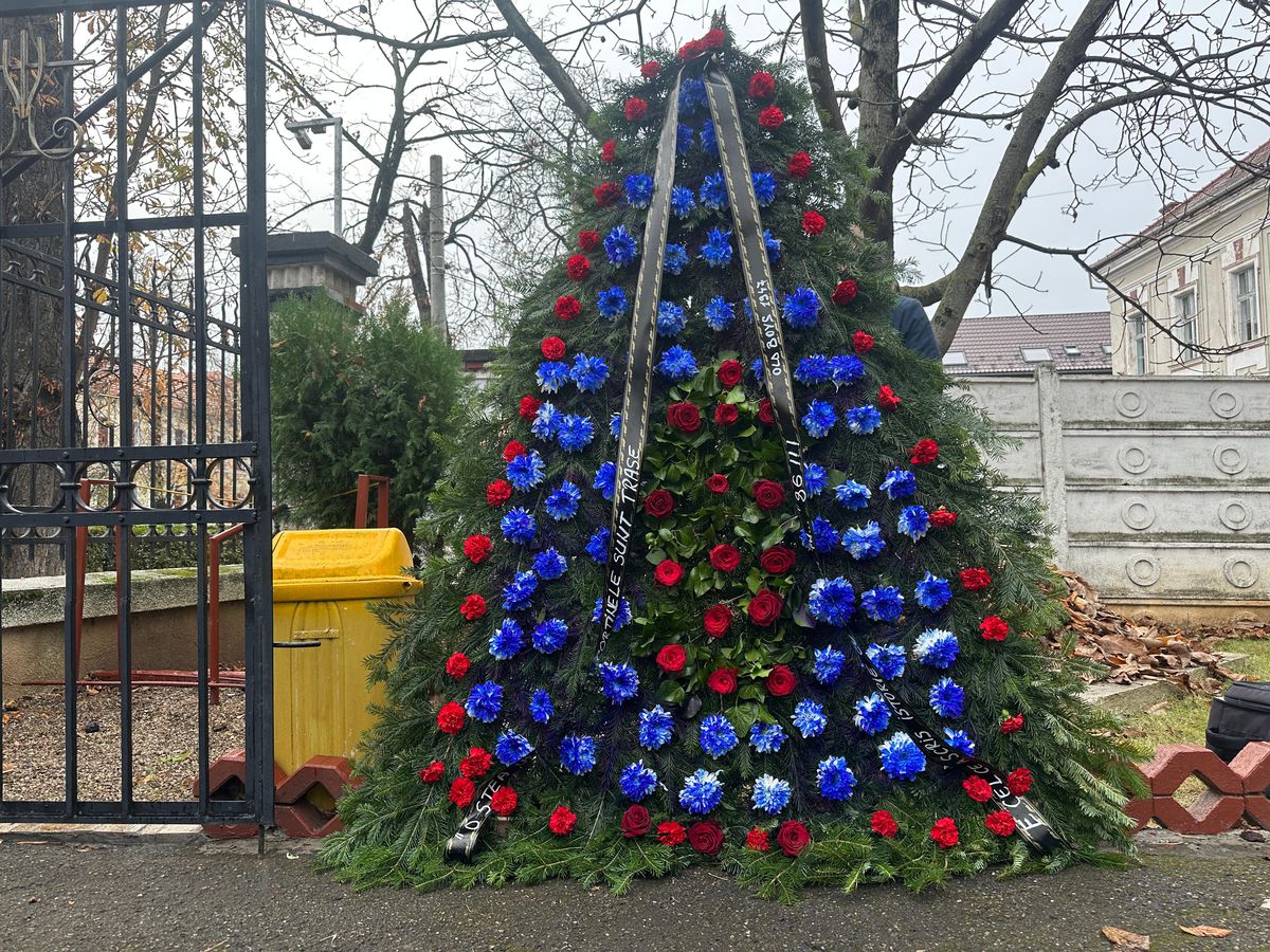 Înmormântare Emeric Ienei