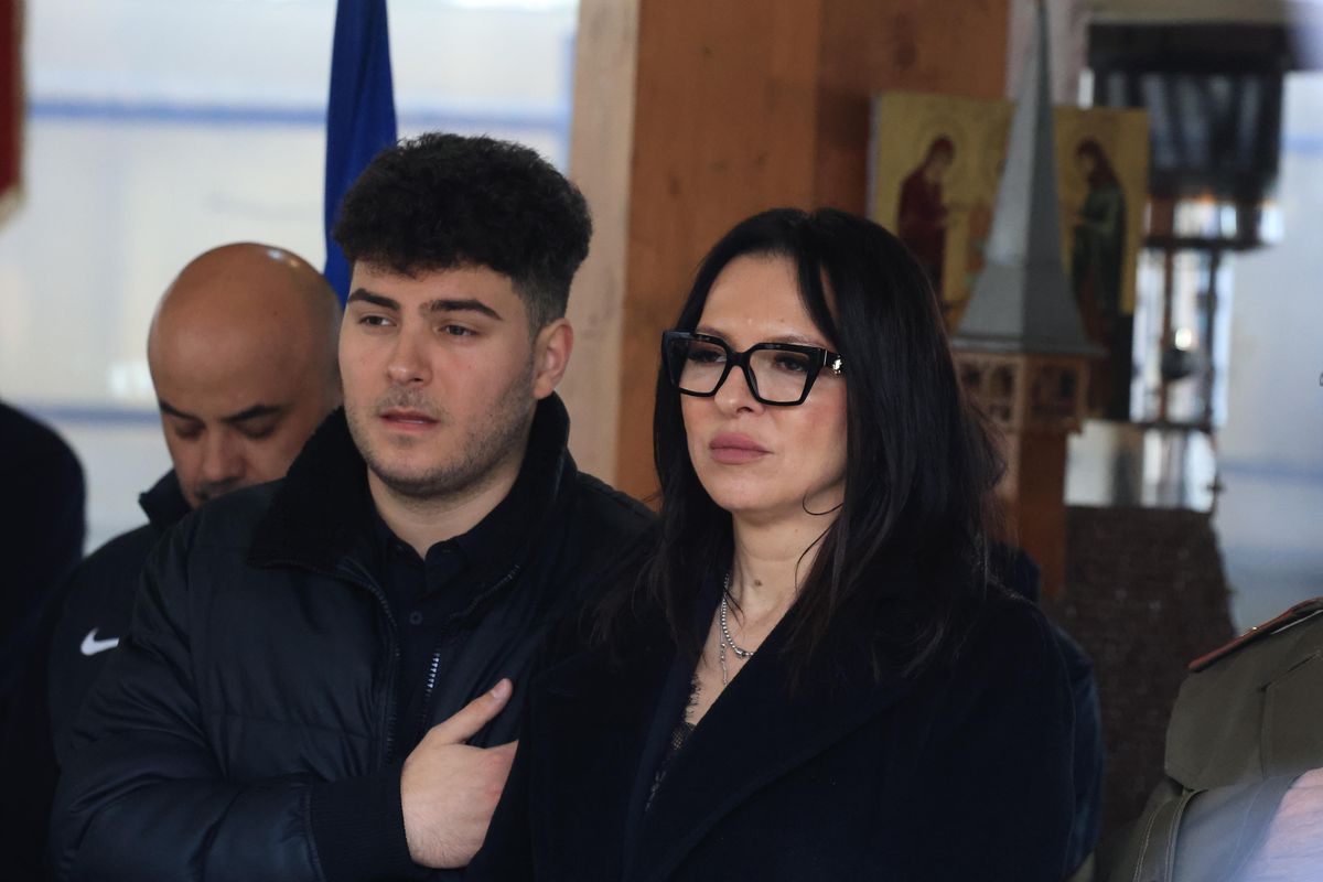 Personalități prezente la înmormântarea lui Emeric Ienei  // FOTO: GSP.ro