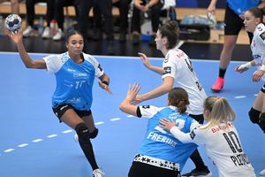 Sola - CSM București, în etapa a 7-a din Liga Campionilor. Primul meci al campionei după revoluția de la club