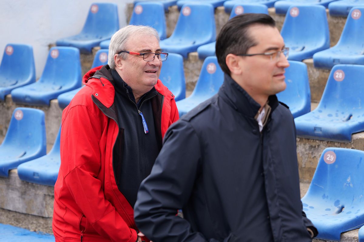 Oradea și-a cinstit legenda » Stadionul a vibrat în memoria lui Emeric Ienei, la meciul Bihorului din Liga 2