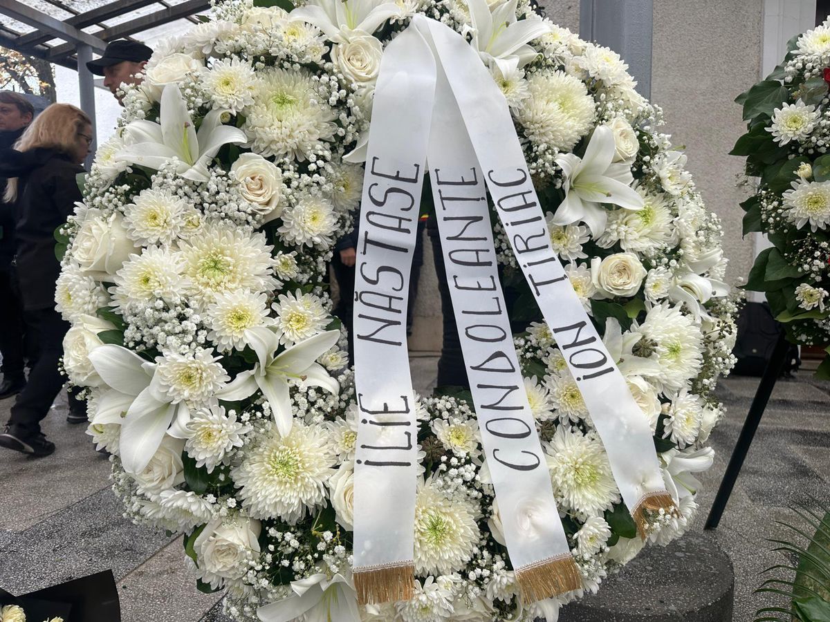 Peluza Sud Steaua a boicotat meciul de astăzi: „Chiar jucați fotbal și în ziua înmormântării?” + Unde s-au dus fanii