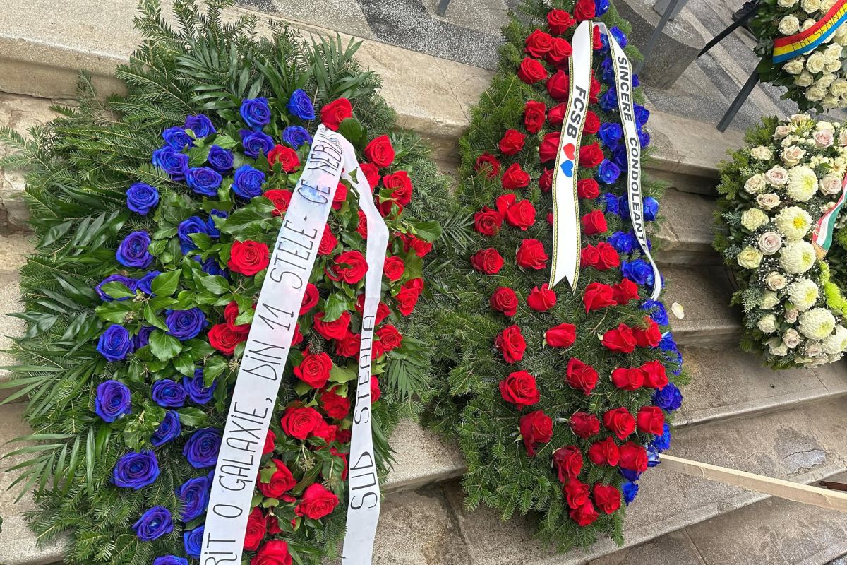 Gino Iorgulescu a trimis cea mai impunătoare coroană de flori la înmormântarea lui Emeric Ienei