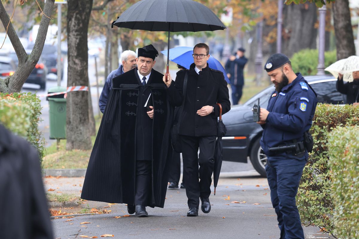 Înmormântare Emeric Ienei