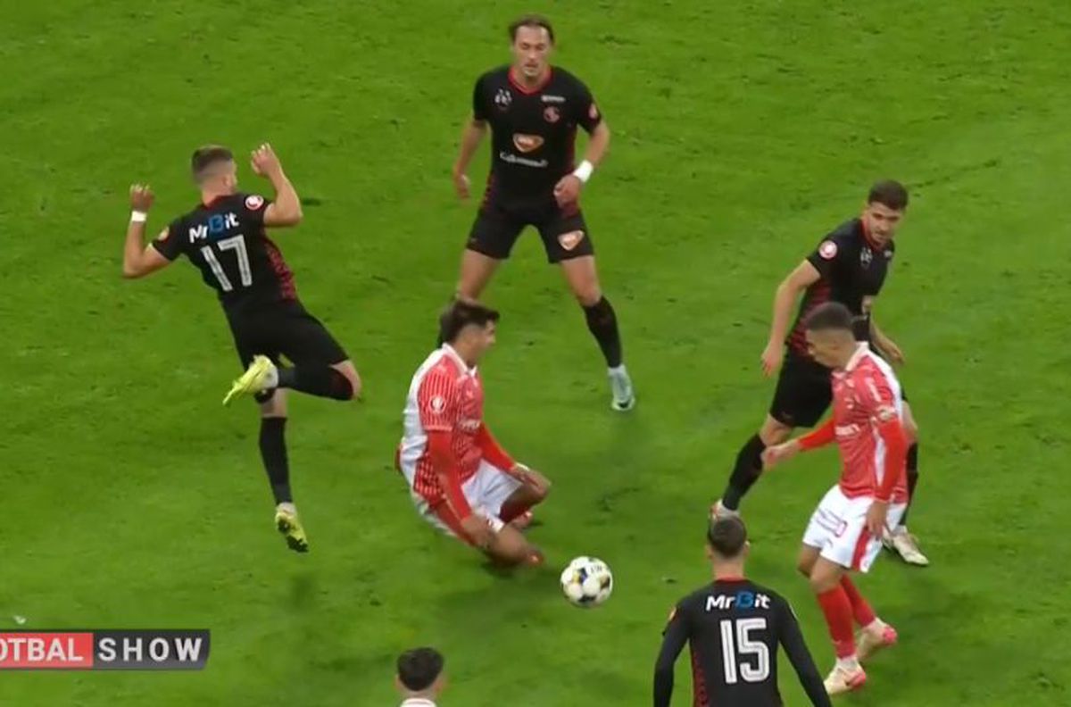 A venit verdictul lui Vassaras: gafă MAJORĂ de arbitraj la Dinamo - Csikszereda