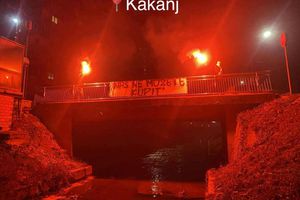 Bosnia - România a provocat un scandal imens! » Toată țara a fost împânzită de bannere