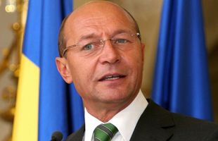 Traian Băsescu îl ironizează pe Răzvan Burleanu: „Ridicol!”