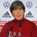 Selecționerul Germaniei Joachim Low a stârnit un adevărat scandal, luni, la prima ieșire publică după 0-6 cu Spania. S-a luat inclusiv de responsabilii Federației, iar fanii și presa nu mai cred în el și-l vor plecat // IMAGO