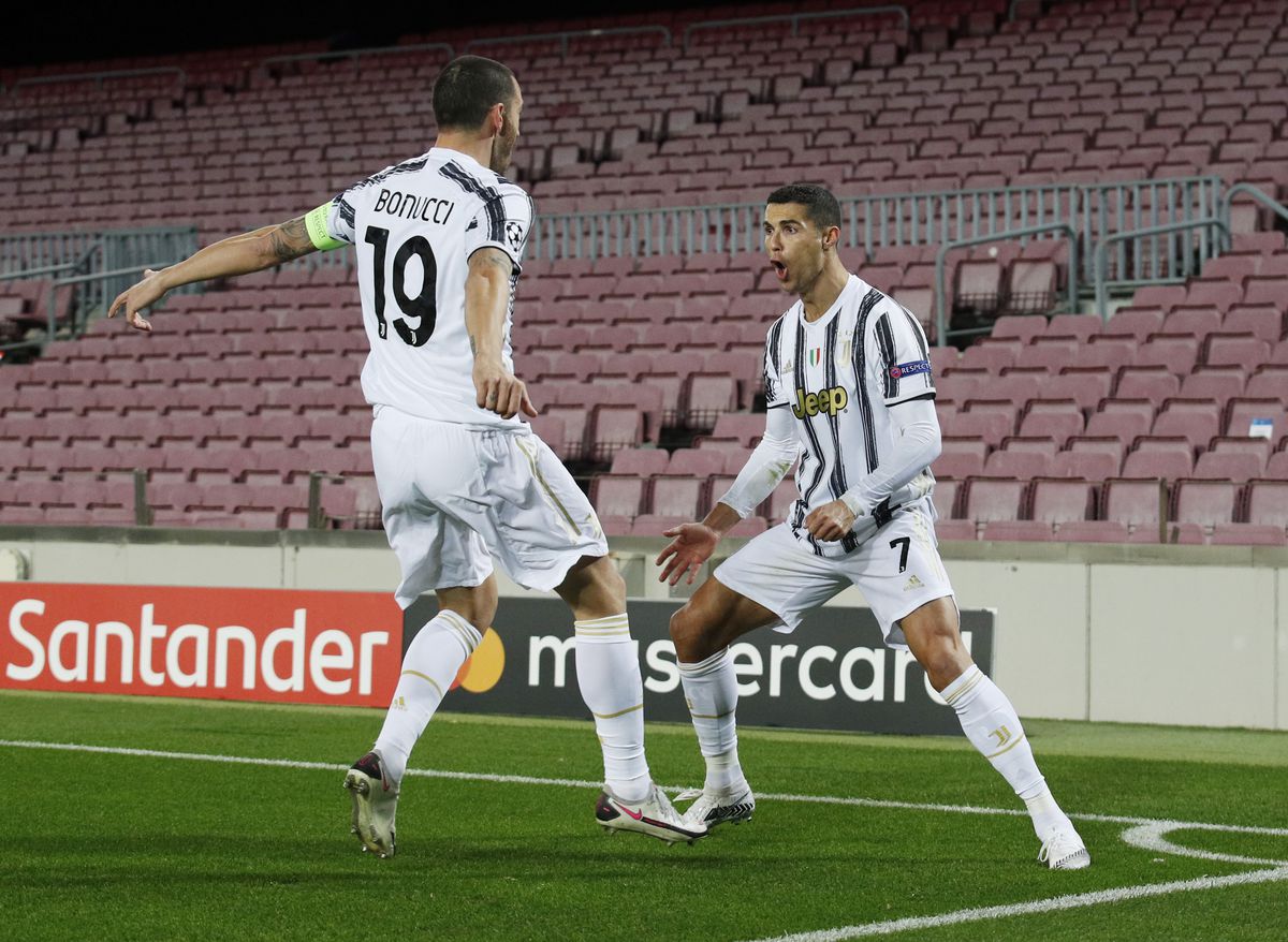 UEFA Champions League. Cristiano Ronaldo, „dublă” în Barcelona - Juventus 0-3, Ștefan Radu a debutat în Champions League. Rezultate + echipele calificate