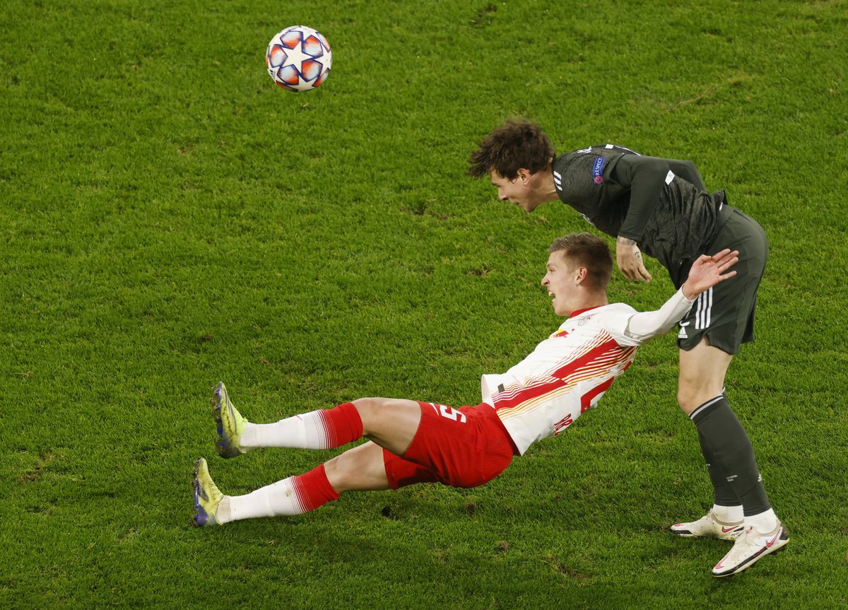 UEFA Champions League. Cristiano Ronaldo, „dublă” în Barcelona - Juventus 0-3, Ștefan Radu a debutat în Champions League. Rezultate + echipele calificate