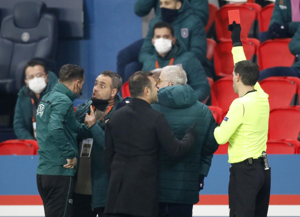 Demba Ba l-a sunat pe Sebastian Colțescu! Ousmane N'Doye a intermediat totul: „Să-mi dați o mămăligă! S-au înțeles foarte bine”