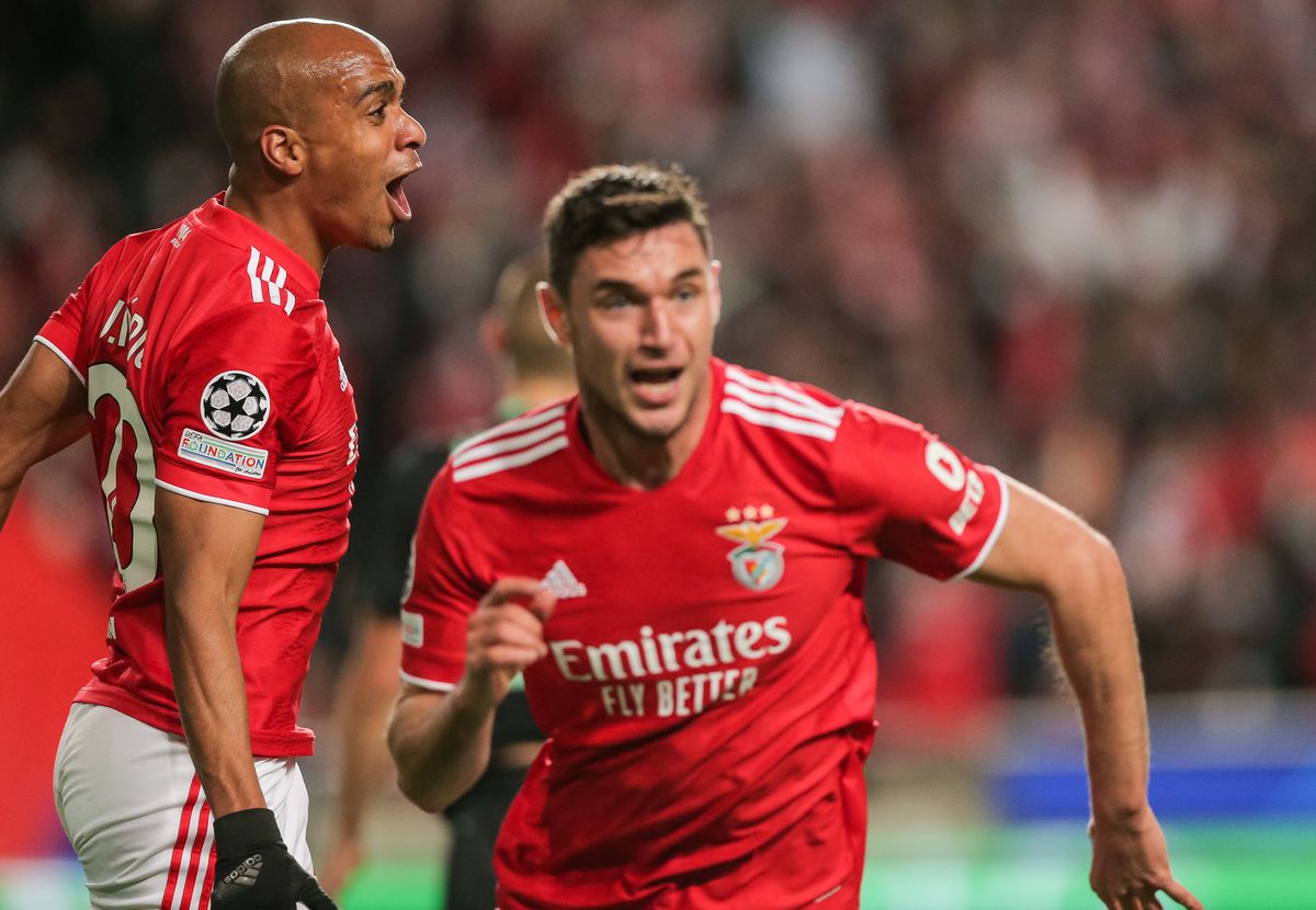 Pe Marco Asensio l-a pufnit râsul când a fost întrebat de eliminarea Barcelonei din UCL: „Nu prea-mi pasă”