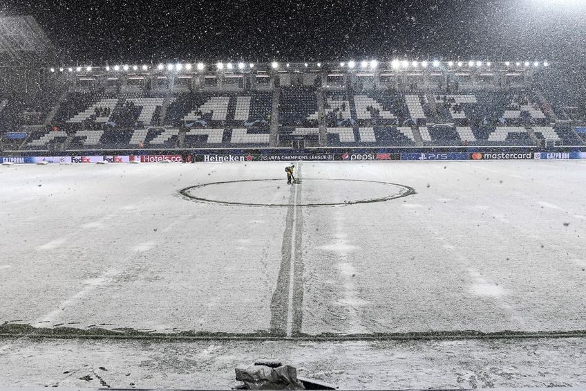 Stadionul celor de la Atalanta, acoperit de zăpadă
Foto: Imago
