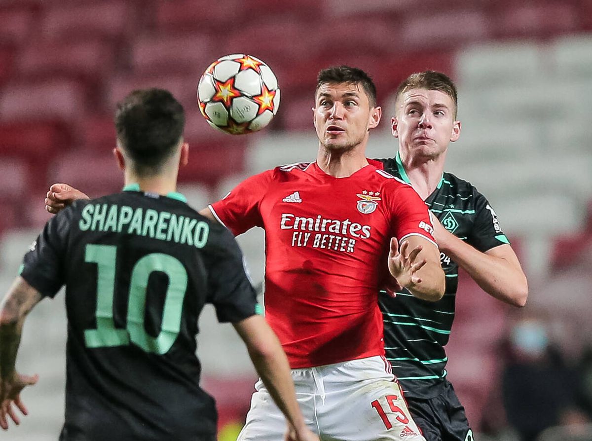 Pe Marco Asensio l-a pufnit râsul când a fost întrebat de eliminarea Barcelonei din UCL: „Nu prea-mi pasă”